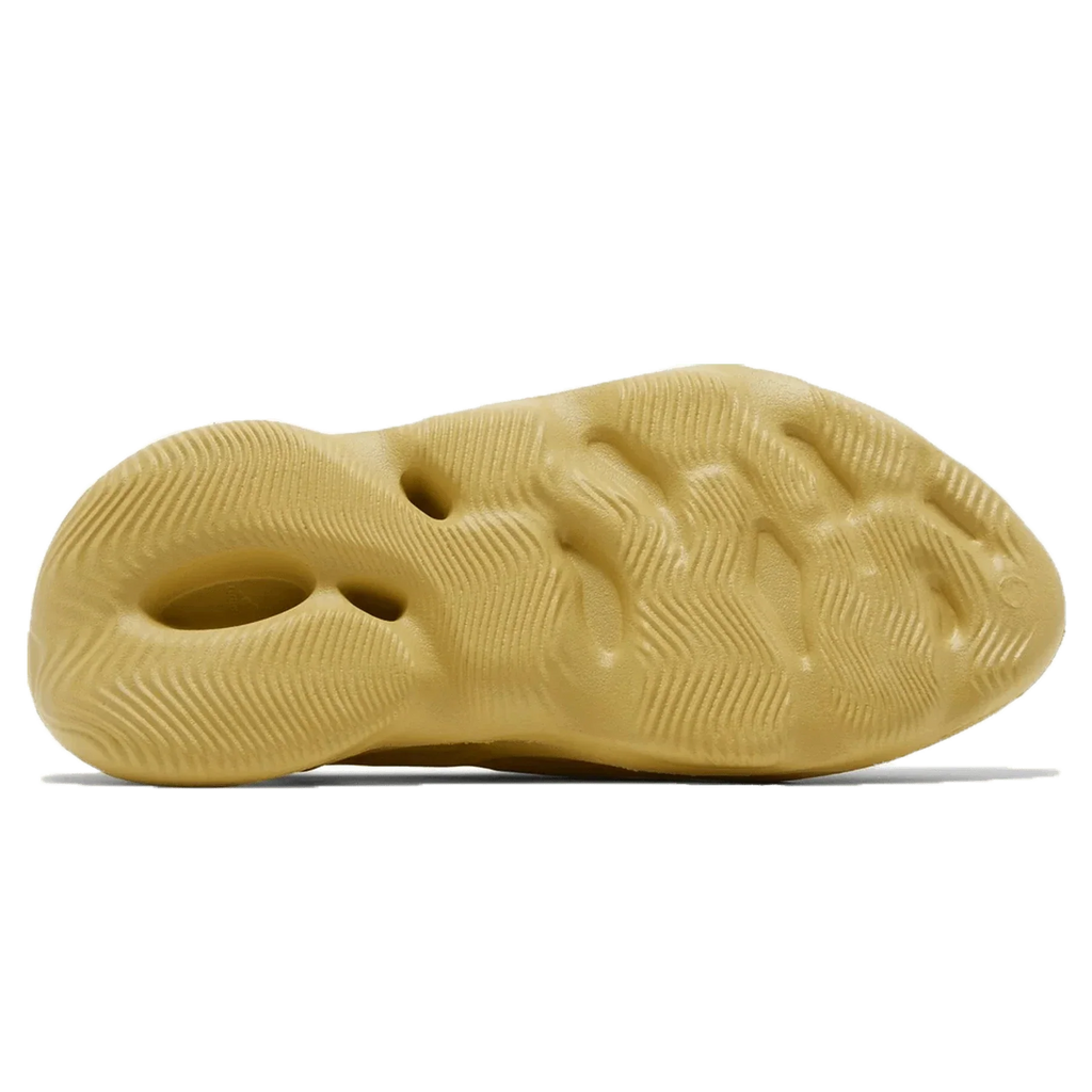 Yeezy Foam Runner 'Sulfur'